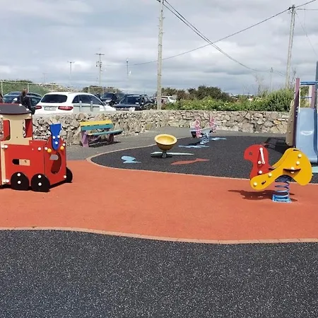 別荘 Tigh Oisin Lettermullan